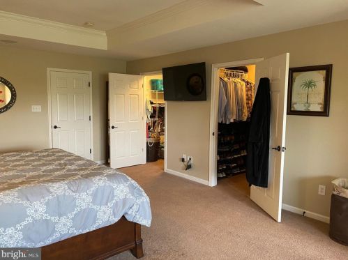 618 Sweetgum Ln, West Deptford NJ  08096-5565 exterior