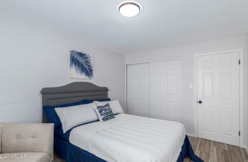 7202 Coolidge St, Phoenix AZ  85033-1429 exterior