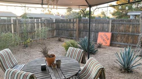 3002 22nd St, Phoenix AZ  85016-7808 exterior