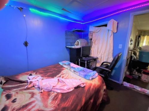 189 Hamlet St, Fall River MA 02724-3363 exterior