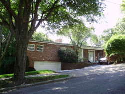 205 Baldpate Hill Rd, Newton, MA 02459-2869