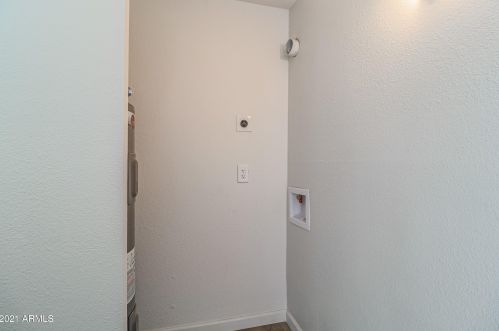 6002 44th St, Phoenix AZ 85032-4202 exterior