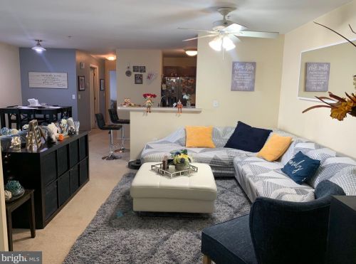 110 Lionheart Ln, West Deptford NJ  08086-2253 exterior