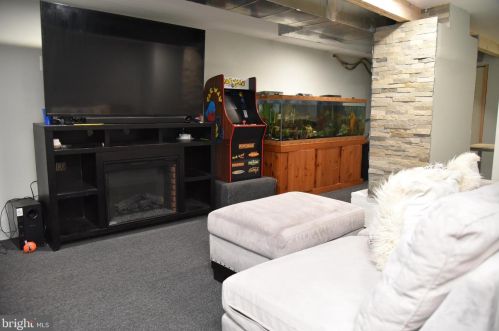 11 Cedar Brook Rd, Erial NJ  08081-3704 exterior