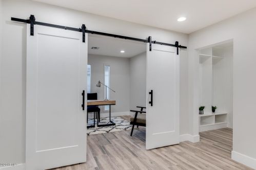 6320 4 Pl, Phoenix AZ 85012-1105 exterior