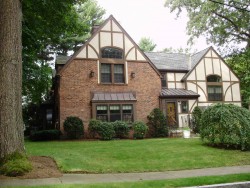 380 Waban Ave, Newton, MA 02468-1332
