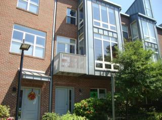 40 Deshler Ave, Columbus OH  43206-2710 exterior