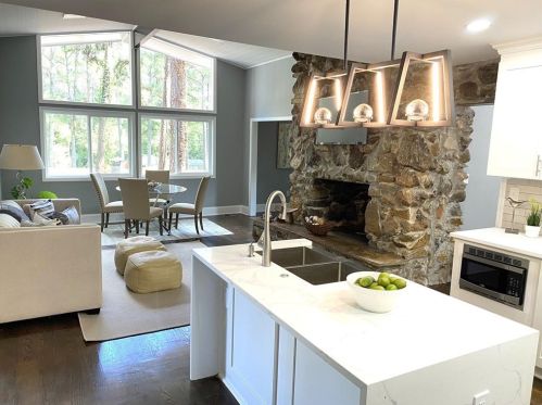 2071 Deborah Dr, Atlanta GA 30345-3917 exterior