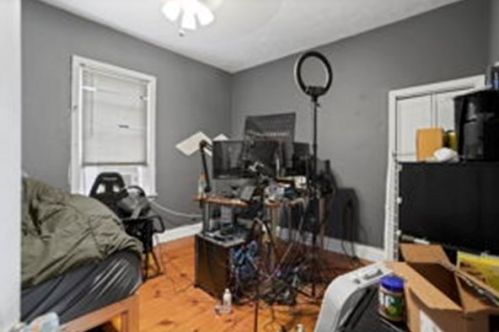 6 Carlstad St, Worcester MA 01607-1508 exterior