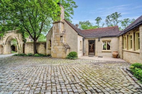 310 Cooper Rd, Tinton Falls NJ 07701-6010 exterior