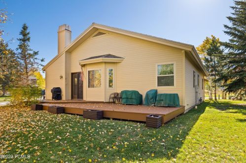 1729 Silver Spg, Park City UT 84098-6033 exterior