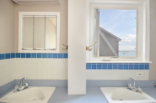 149 Washington Ave, Winthrop MA  02152-1708 exterior