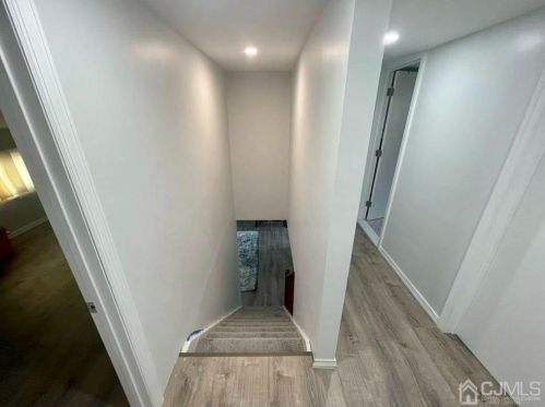 78 Hagaman St, Carteret NJ  07008-1946 exterior