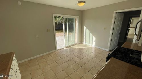 2245 Cholla St, Phoenix AZ 85029-3817 exterior