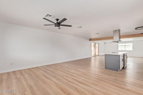 3320 Claire Dr, Phoenix AZ 85032-4933 exterior