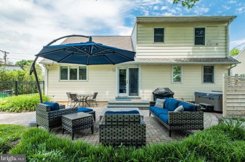 12 Beech Pl, West Deptford NJ 08096-3312 exterior