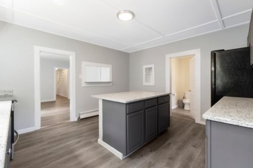 20 Pine St, Royalston MA  01331-2823 exterior