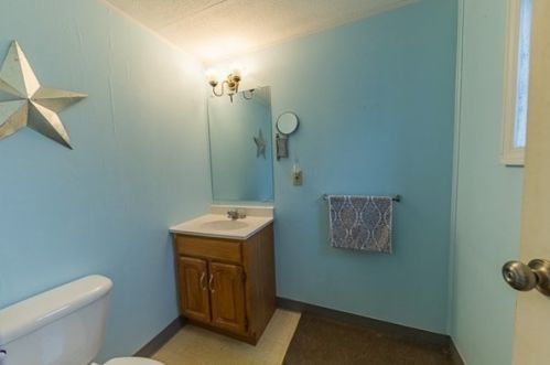 6 Benson St, Worcester MA 01604-3303 exterior