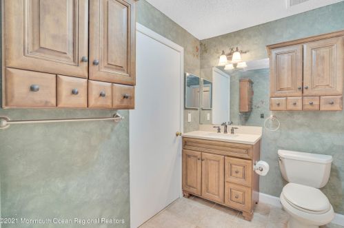 603 Sequoia Ct, Jackson Twp NJ  08527-4003 exterior