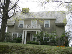 340 California St, Newton, MA 02458-1054