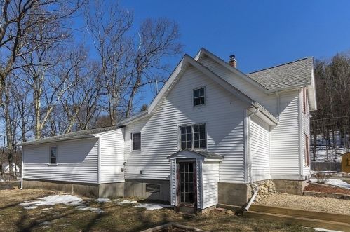 157 Harugari St, Royalston MA 01331-3120 exterior