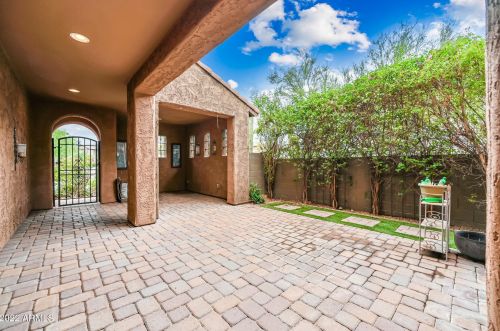 21708 36th St, Phoenix, AZ 85050-6512