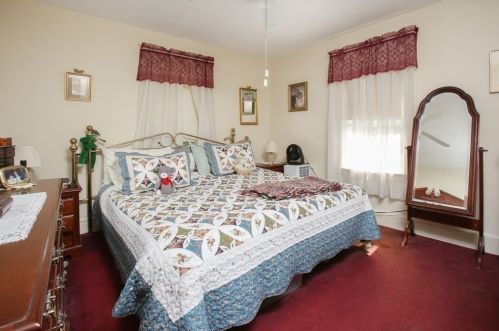 42 Estabrook Rd, Quincy MA 02170-3902 exterior