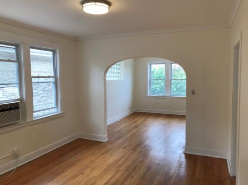 1427 Grv Ave, Forest View IL 60402-1766 exterior