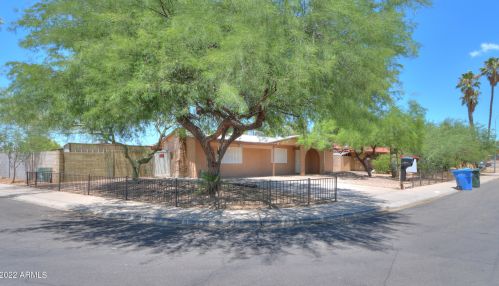 2832 71st Ln, Phoenix, AZ 85035-1305