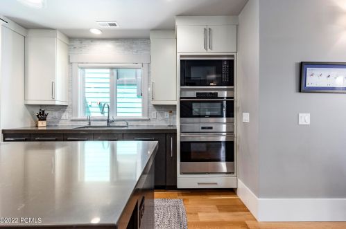 1024 Norfolk Ave, Park City UT 84060-5444 exterior