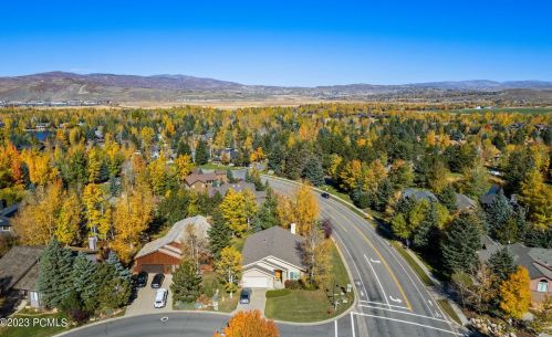 1729 Silver Spg, Park City UT 84098-6033 exterior