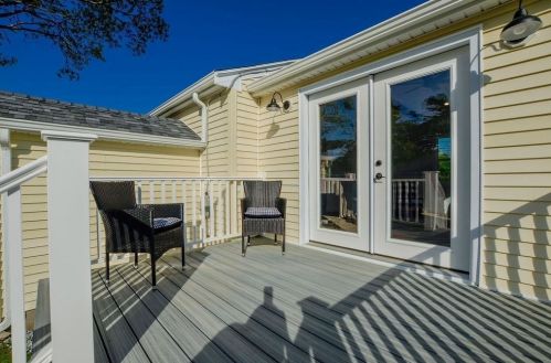 23 Gardonia St, Wareham MA  02571-2396 exterior