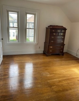 325 Coffin Ave, New Bedford MA 02746-1709 exterior