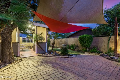 18824 30th St, Phoenix AZ  85050-3412 exterior