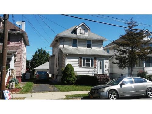 80 Lincoln Ave, Carteret, NJ 07008-2723