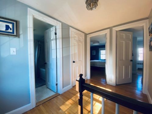 379 Cedar St, Dedham MA 02026-3221 exterior