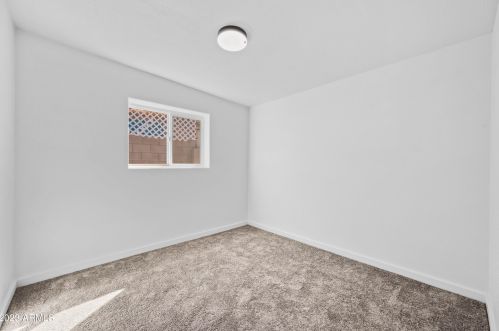 3937 Cypress St, Phoenix AZ 85006-1726 exterior