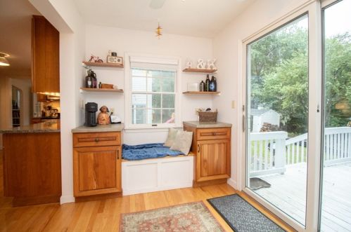 51 East St, South Hadley MA  01075-2115 exterior