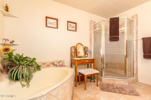 35220 3rd Ave, Phoenix AZ 85027-5908 exterior