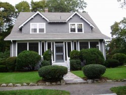 63 Nehoiden Rd, Newton, MA 02468-1925