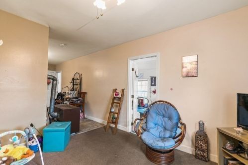 145 Church St, New Bedford MA 02745-5023 exterior