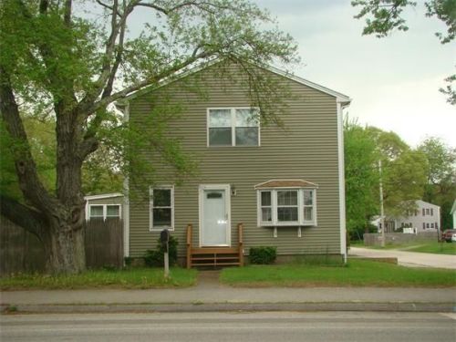 104 Central Ave, Seekonk, MA 02771-4142