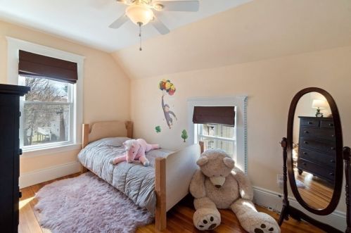 79 Border St, Dedham MA 02026-3601 exterior