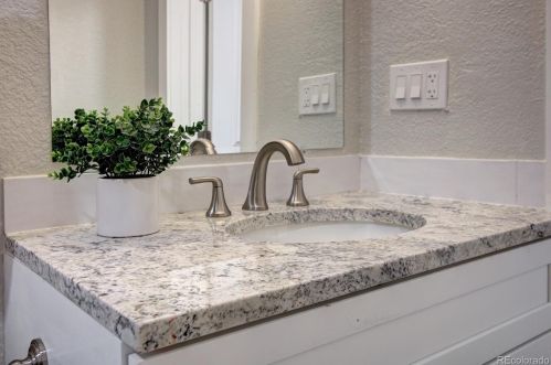 3243 Ogden St, Englewood CO  80113-2824 exterior