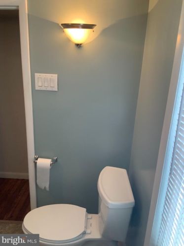 819 Maryland Ave, West Deptford NJ 08096-5330 exterior