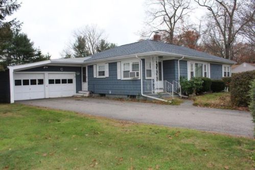 164 Peach St, Barre MA  01005-9004 exterior