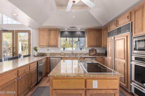 14828 15th Ave, Phoenix AZ 85015-3806 exterior