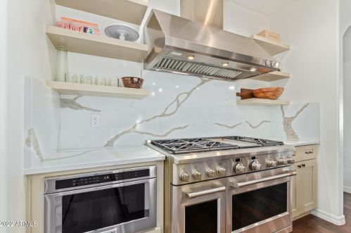 3819 41 Pl, Phoenix AZ 85044-1331 exterior