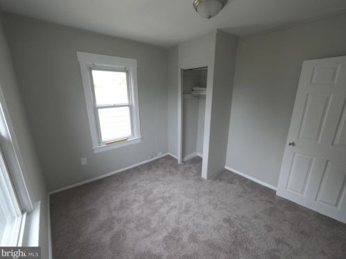 319 High St, West Deptford NJ  08096-2225 exterior