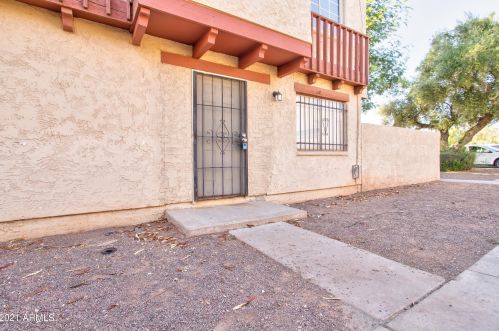 5326 Belleview St, Phoenix AZ  85043-1769 exterior